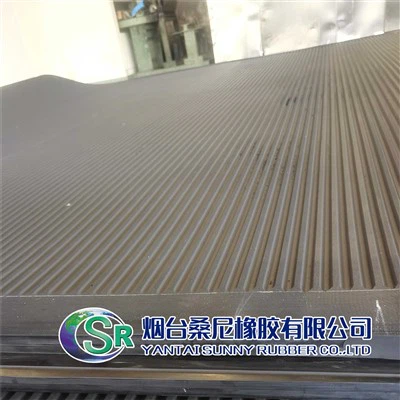 Najvyššia kvalita separácie tuhých kvapaliny gumový filtračný pás pre ťažobný priemysel